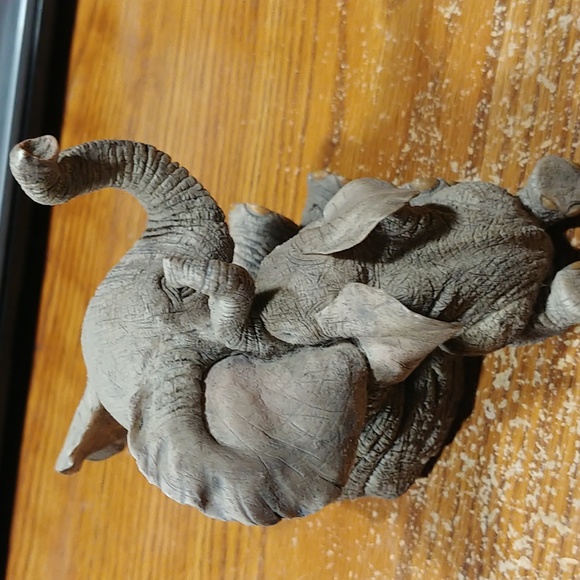 Lot of 8 different elephant curios - Picture 7 of 12